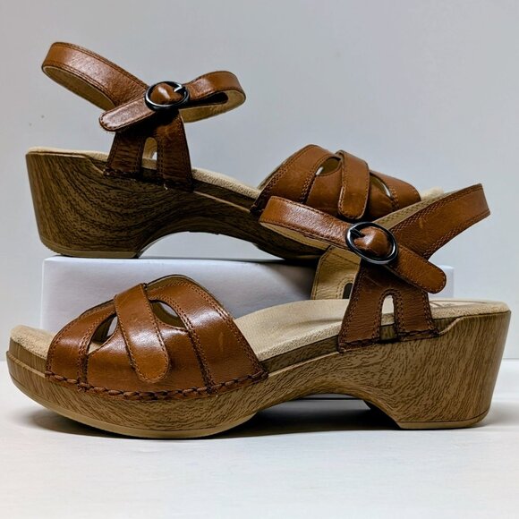Dansko Season Camel Full Grain Sandal - Picture 8 of 16